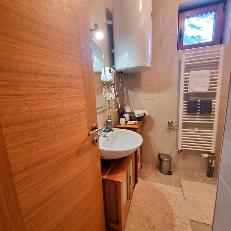 Pogled - One-Bedroom Apartment - 9