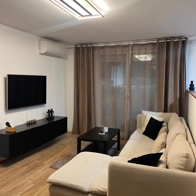 Olympie, airport, train and tram station Fully equipped for 3 peoples - Appartement 1 Chambre - 18