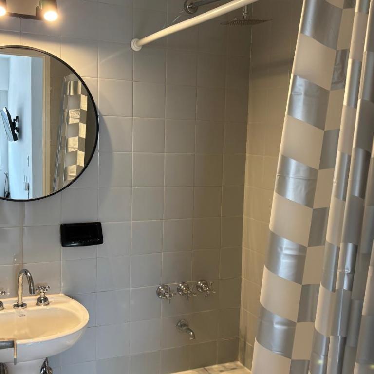 Amplio monoambiente en zona Aldrey - Apartamento de 1 dormitorio - 11