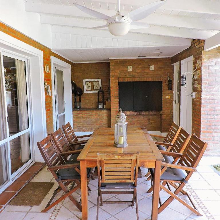 Casa con piscina privada climatizada en exclusivo Golf Country Club 1000m2 - Casa Vacacional de 3 dormitorios - 49