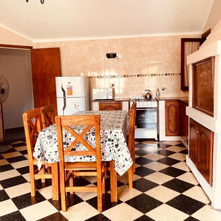 Complejito Punta Mogotes - One-Bedroom Family Apartment - 6