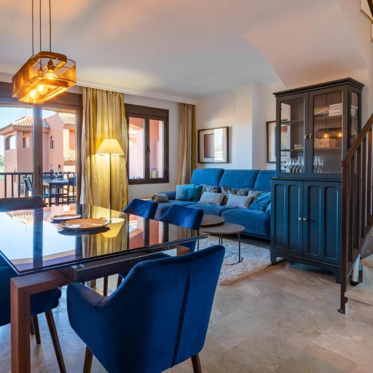Nice Home In Estepona With Outdoor Swimming Pool - Casa Vacacional de 3 dormitorios - 2