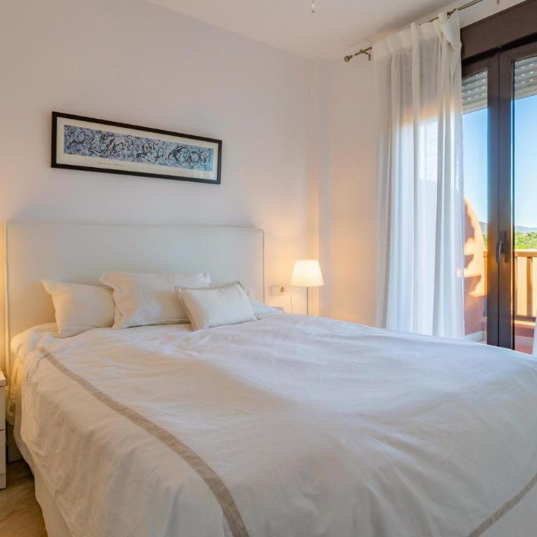 Nice Home In Estepona With Outdoor Swimming Pool - Casa Vacacional de 3 dormitorios - 5