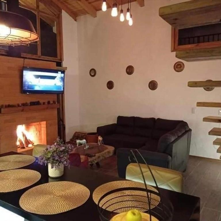 Cabaña Casa Alpes Mazamitla - Three-Bedroom House - 20
