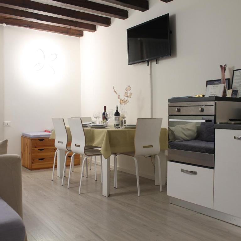 Casa Elia - Two-Bedroom Apartment - 2