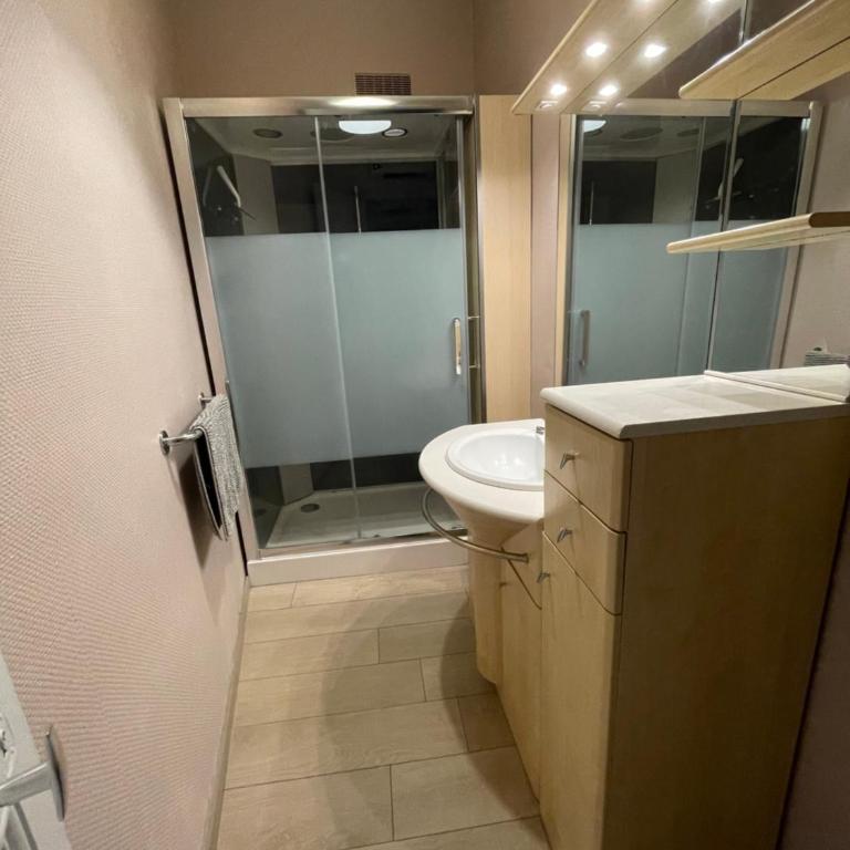 Au Forum, Hypercentre Reims - Appartamento con 2 Camere da Letto - 15