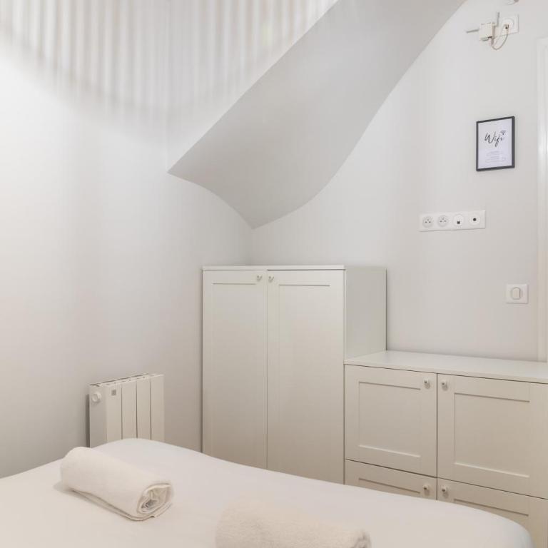 An Enchanting Parisian hideaway - Appartement 2 Chambres - 9