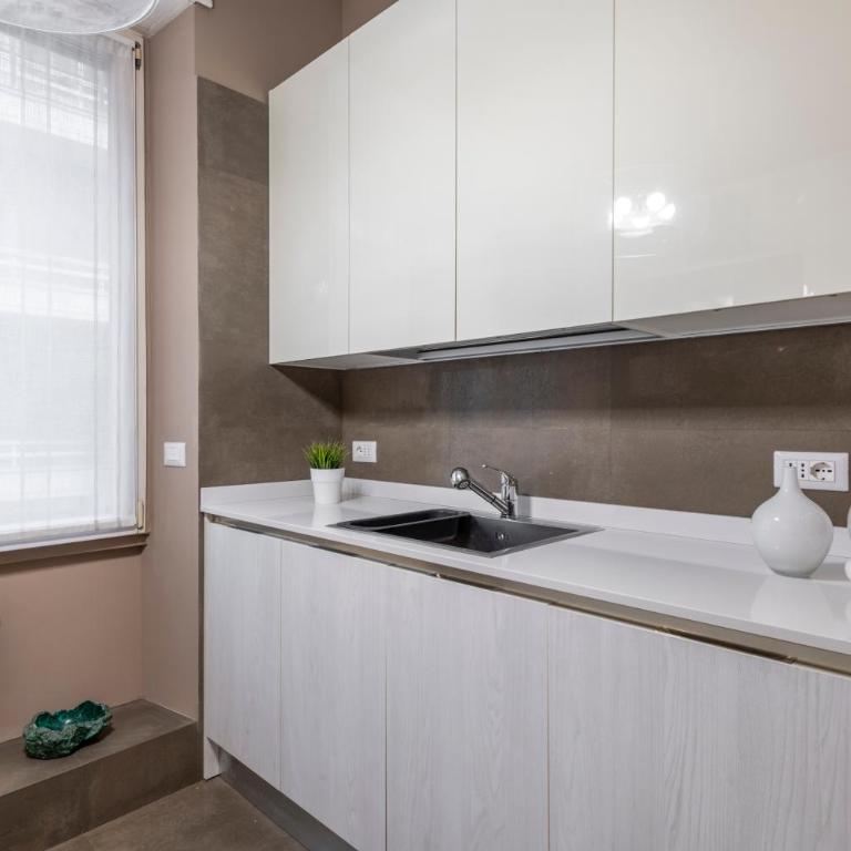 ROMA 1 - Elegante Appartamento con Terrazzo - Appartamento con 2 Camere da Letto - 17