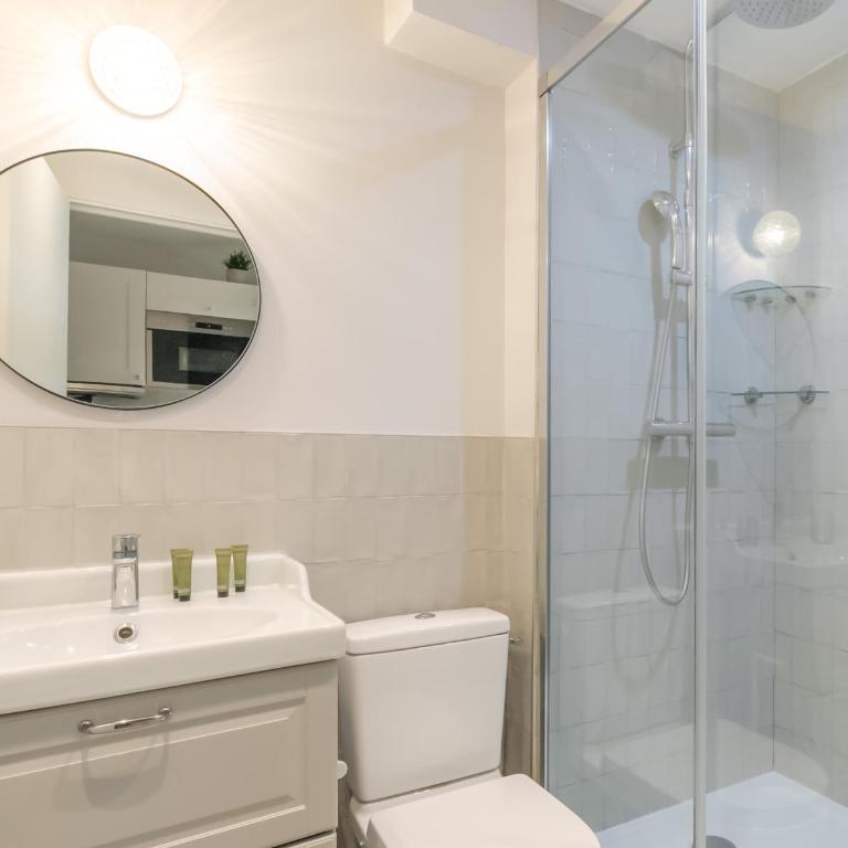 An Enchanting Parisian hideaway - Appartement 2 Chambres - 12