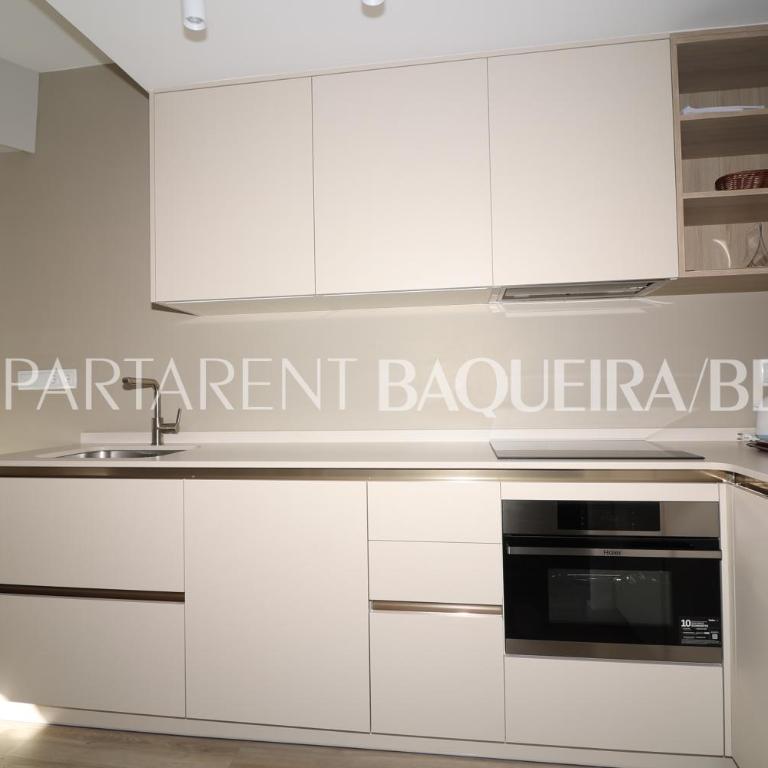 Apartarent 1500 - Estudio reformado con parking (4 adultos) - 4