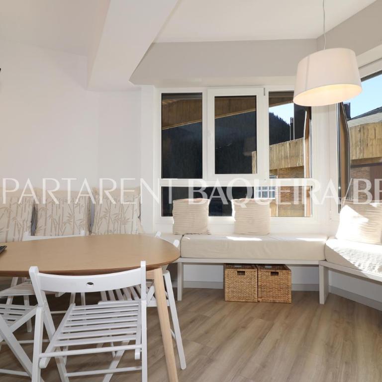 Apartarent 1500 - Estudio reformado con parking (4 adultos) - 10