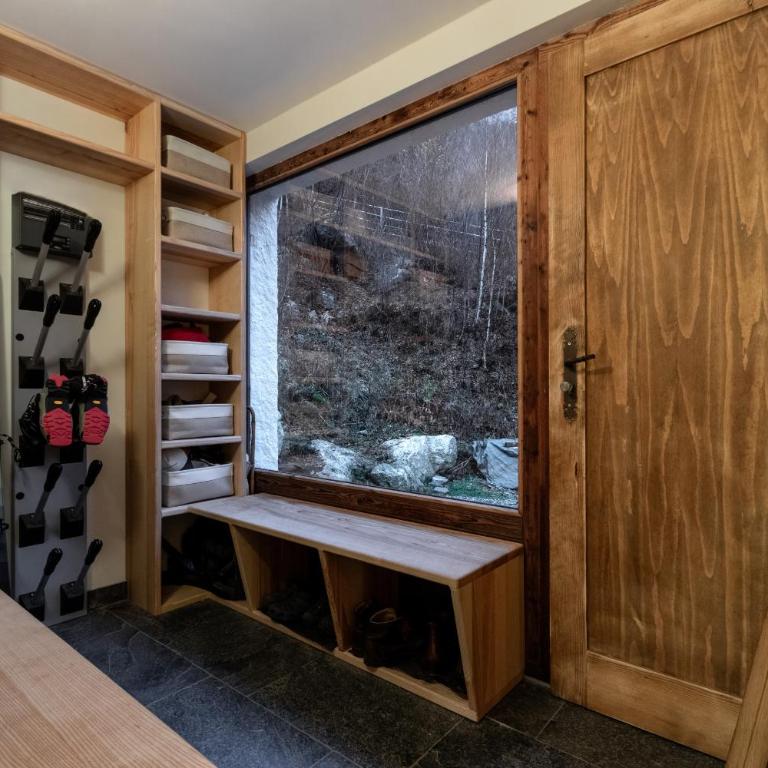 Chalet des Eaux Rousses -Renove -Prive - Vues 360 Mont Blanc - Chalet - 10
