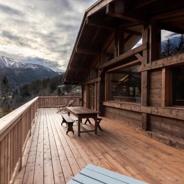 Chalet des Eaux Rousses -Renove -Prive - Vues 360 Mont Blanc - Chalet - 12