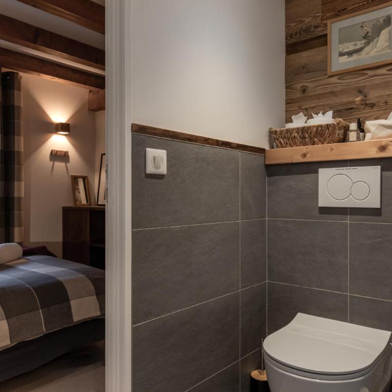 Chalet des Eaux Rousses -Renove -Prive - Vues 360 Mont Blanc - Chalet - 48