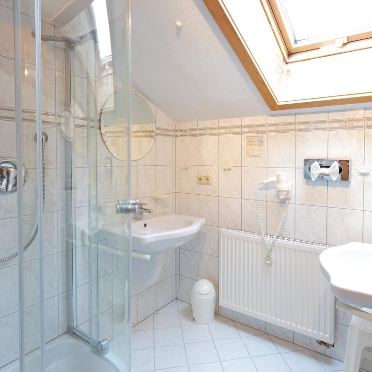 Hotel Bergruh - Suite mit 1 Schlafzimmer - 20