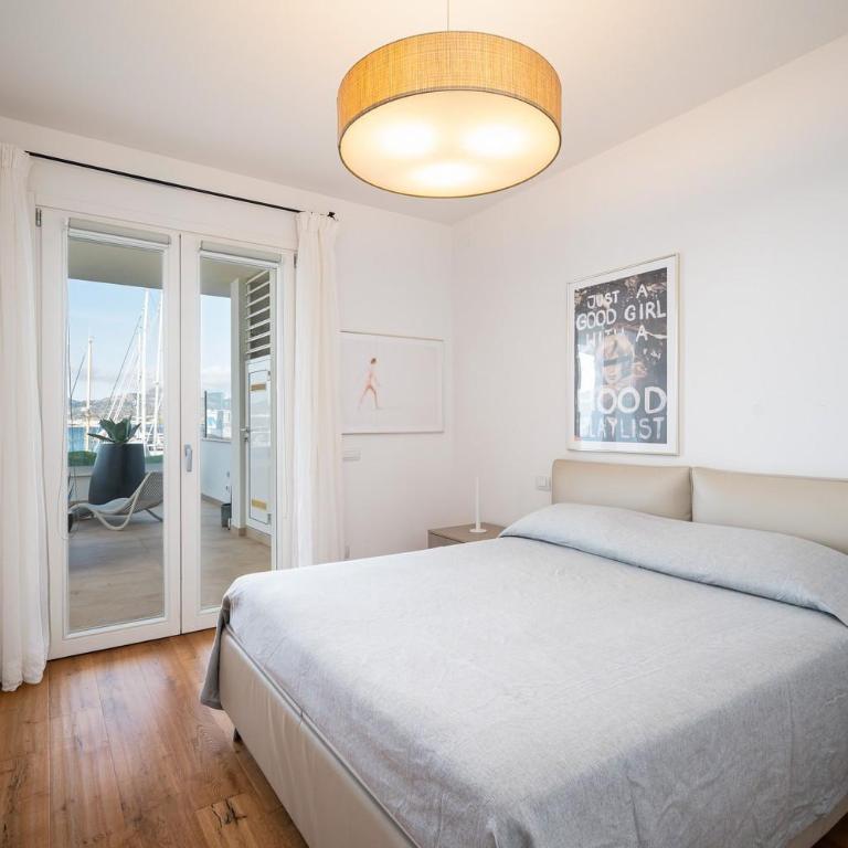 MoBiRetreat by Klodge - Deluxe One-Bedroom Apartment with Harbour View - 17