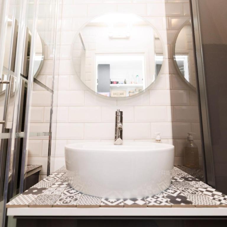 Charmant studio près de Montmartre - Appartement 1 Chambre - 20