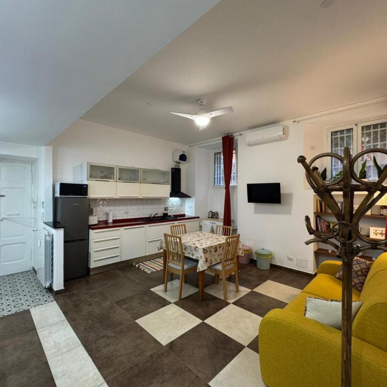 Warm Hideaway in Vibrant Tuscolano - Two-Bedroom Apartment - 1