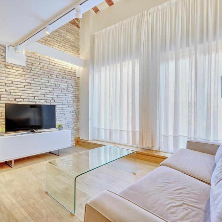 Edificio Joya by Clabao - Three-Bedroom Deluxe Apartment - 16