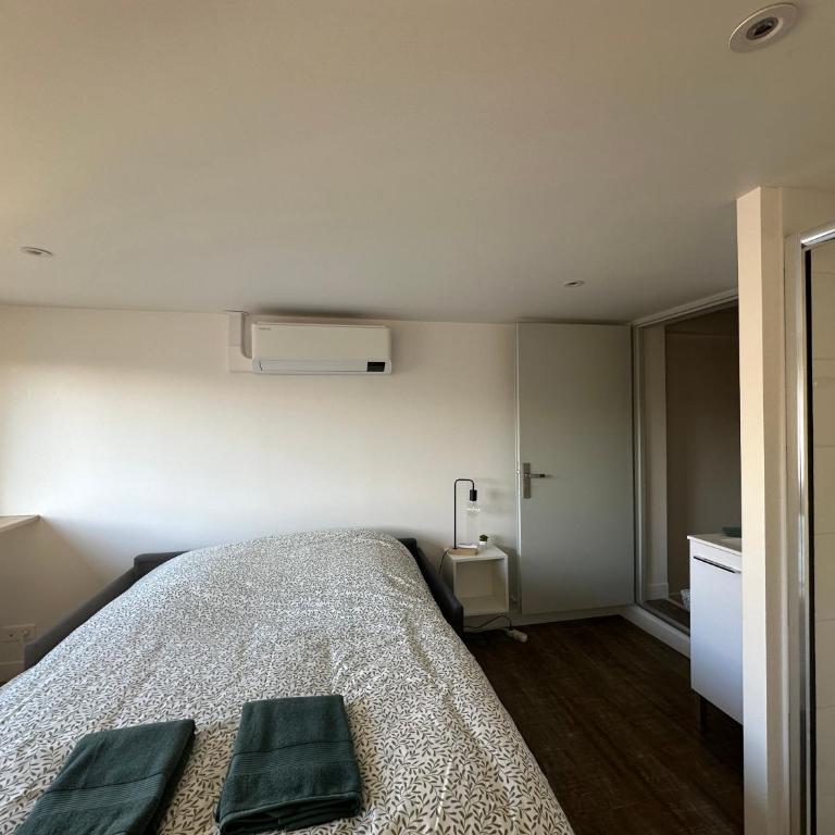 L'Olivier - Joli duplex au cœur du centre ville à 2 pas de la Rotonde Mirabeau et des allées Provençales - Maisonette-Apartment - 17