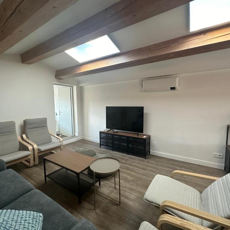 L'Olivier - Joli duplex au cœur du centre ville à 2 pas de la Rotonde Mirabeau et des allées Provençales - Maisonette-Apartment - 2