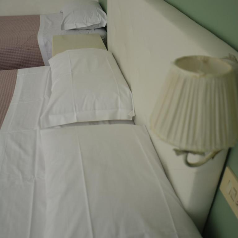Hotel Cordova - Camera Tripla - 4