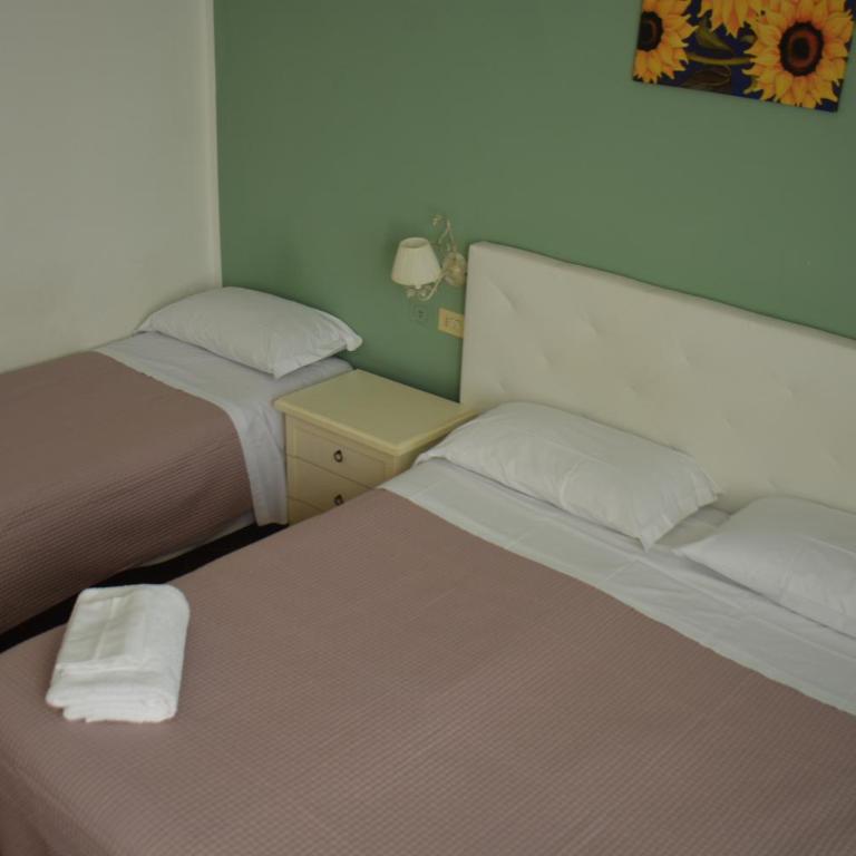 Hotel Cordova - Camera Tripla - 1
