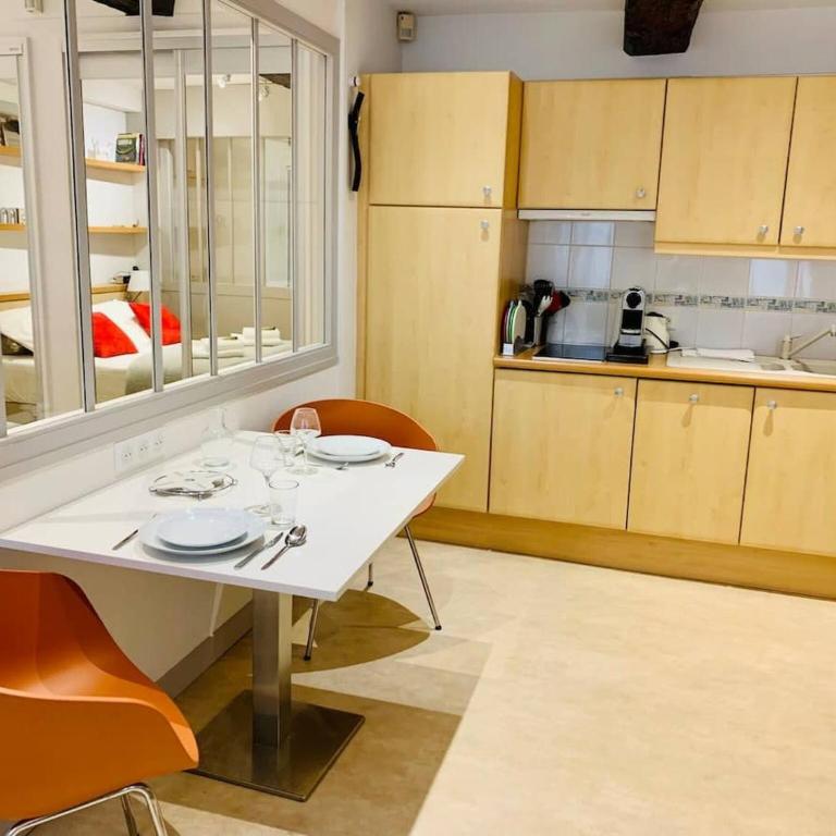 Le Petit Cloutiers - Plein Centre Ville - Wifi - Appartamento con Balcone - 4