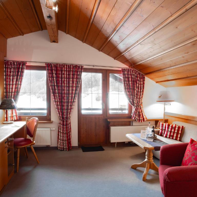 Hotel Bergruh - Suite mit 1 Schlafzimmer - 2
