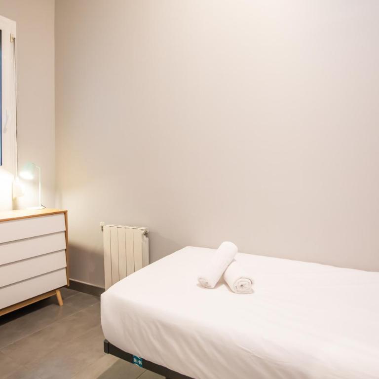 34MAL1078- New&Bright 2BR Apt near Sagrada Familia - Two-Room Apartment - 3