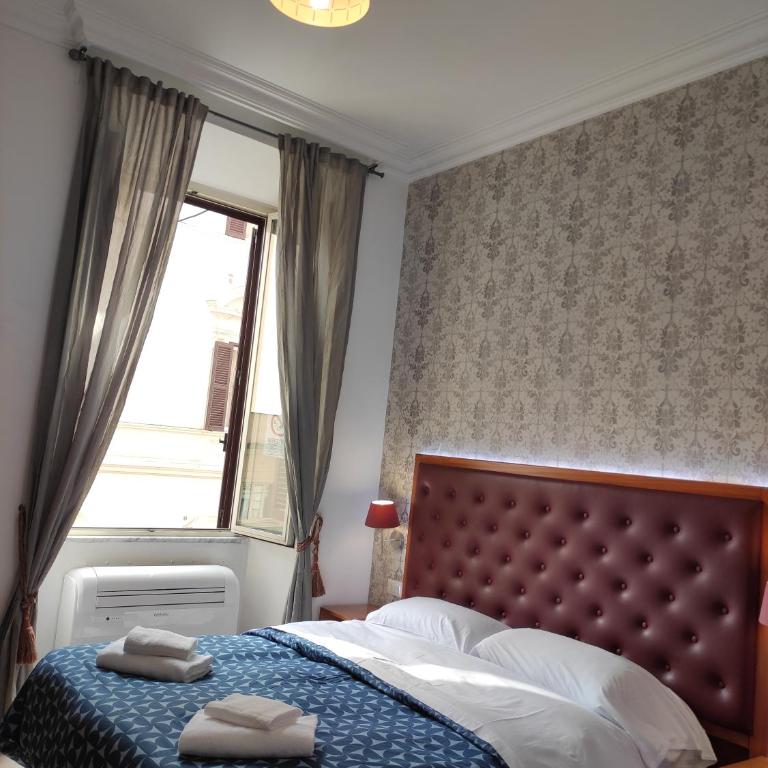 A&C Much More II - Triple Room with Bathroom - 10