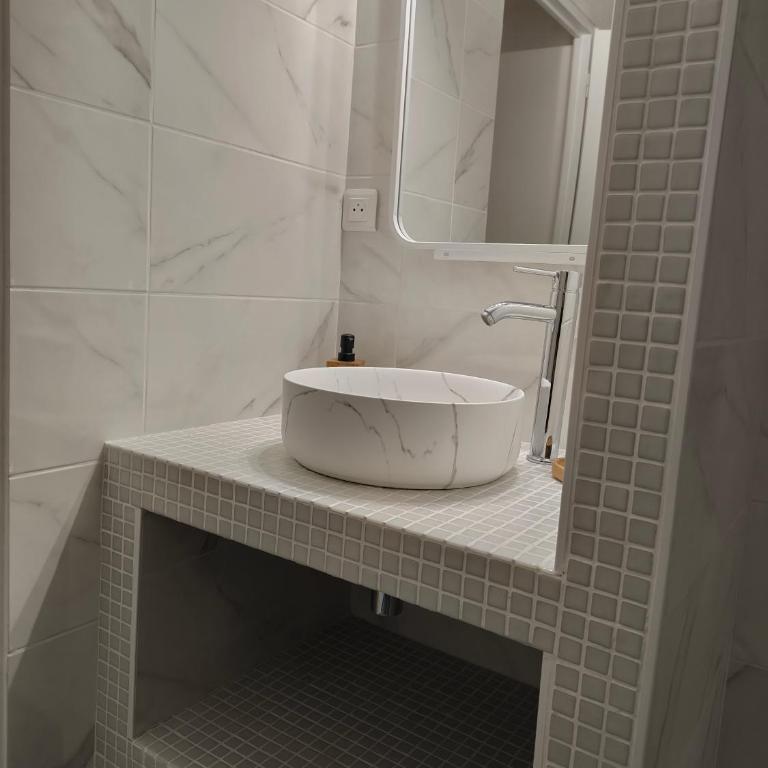Confortable 2 pièces entre Menton et Monaco avec parking privé - Appartement 1 Chambre - 4