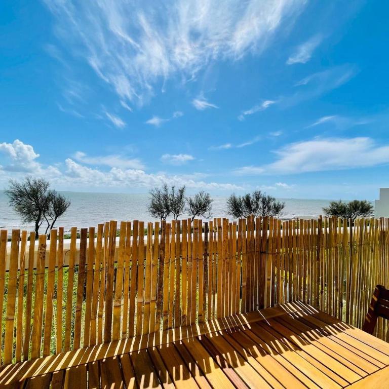 La Canopee - Beau T3 Vue Mer Imprenable - Two-Bedroom Apartment with Terrace and Sea View - 67