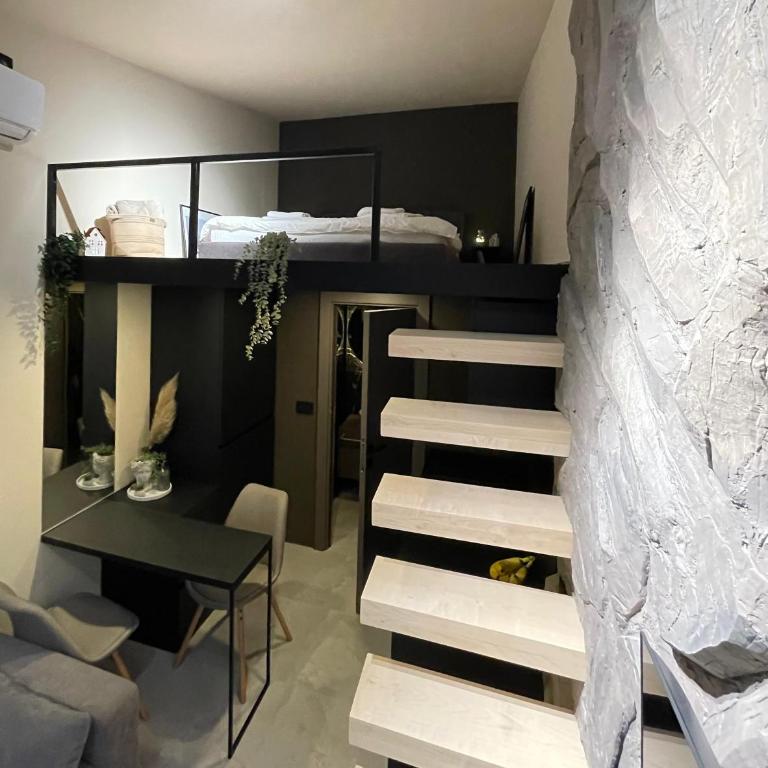 Garage Apartments - Studio - na Više Nivoa - 21