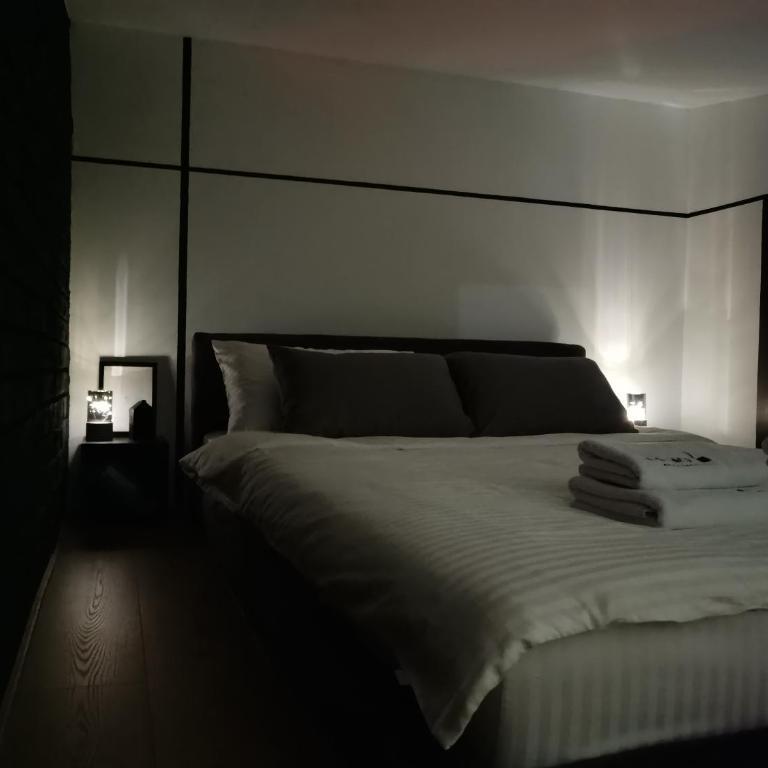 Garage Apartments - Studio - na Više Nivoa - 27