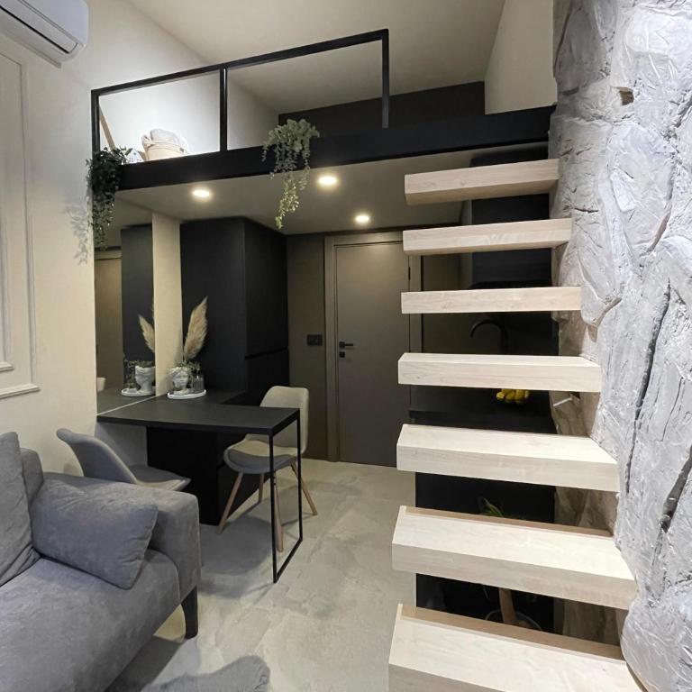 Garage Apartments - Studio - na Više Nivoa - 3