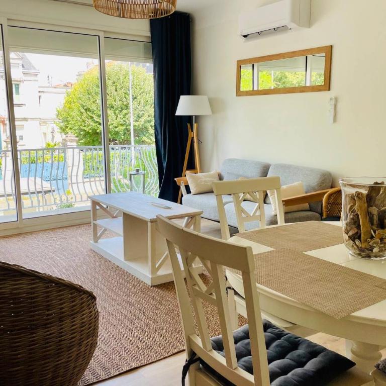 L Escapade Rochelaise - Wifi & Balcon - Appartement 3 Chambres avec Balcon - 5