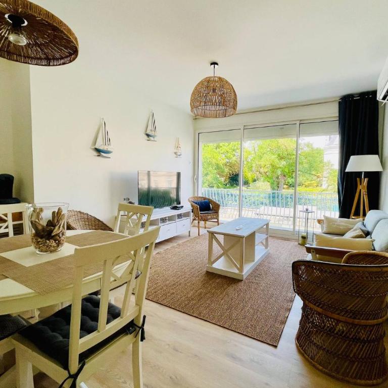 L Escapade Rochelaise - Wifi & Balcon - Appartement 3 Chambres avec Balcon - 16