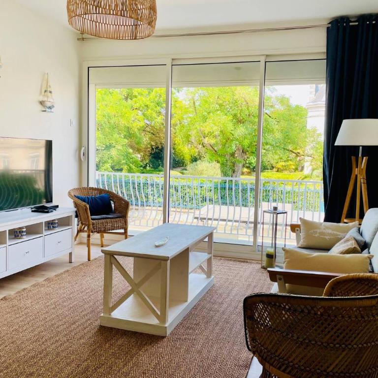L Escapade Rochelaise - Wifi & Balcon - Appartement 3 Chambres avec Balcon - 44