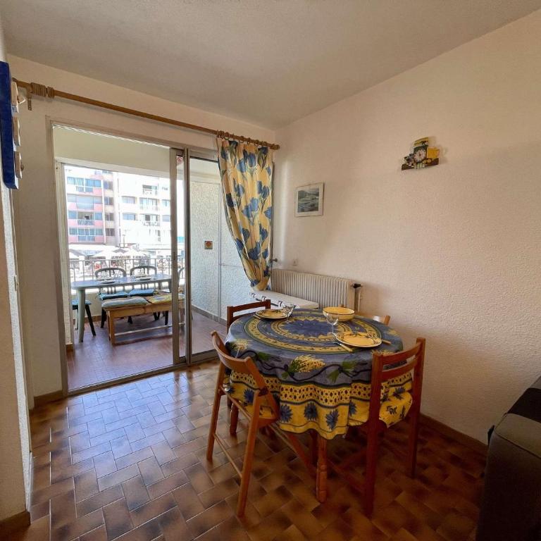 Appartement 2 pièces cabine 6 couchages ST CYPRIEN PLAGE SC220-007 - Two-Bedroom Apartment with Sea View - 3