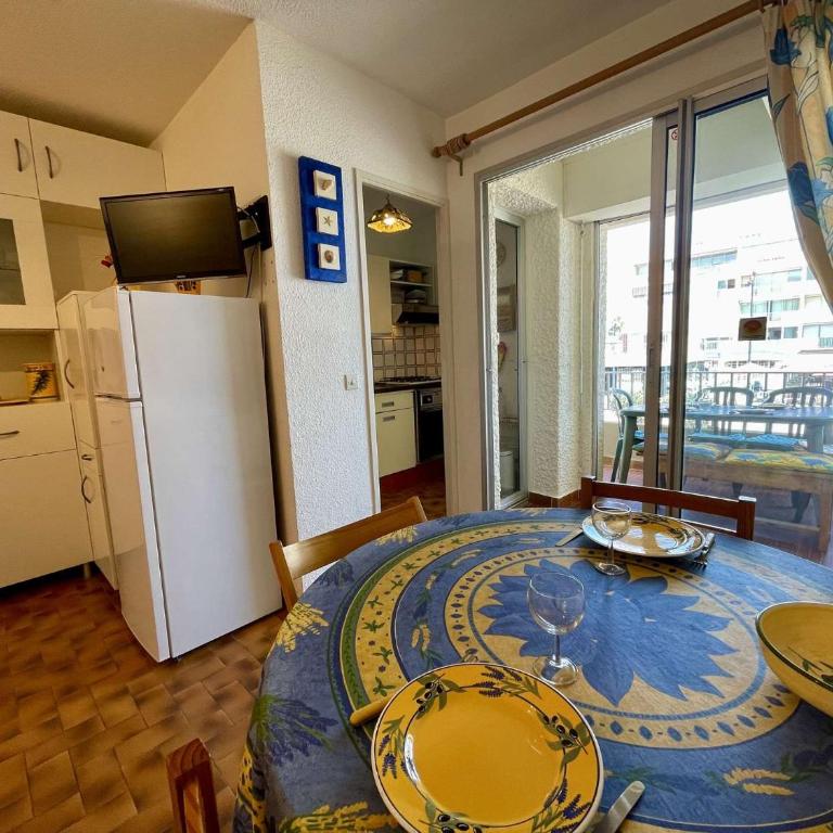 Appartement 2 pièces cabine 6 couchages ST CYPRIEN PLAGE SC220-007 - Two-Bedroom Apartment with Sea View - 6