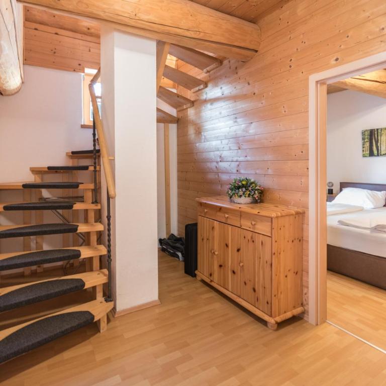 Ski-N-Lake Chalet One - Chalet mit 4 Schlafzimmern und Terrasse - 13