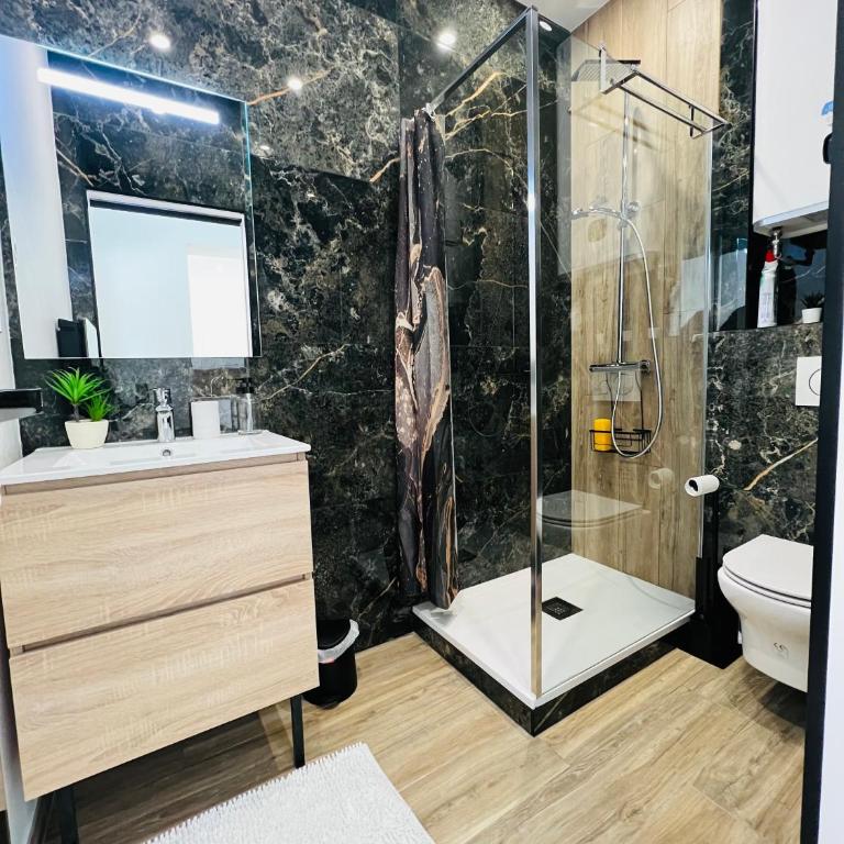 Urban Suite - T2 en hyper-centre de Saint-Étienne - Secteur Chavanelle - Apartamento de 1 dormitorio - 2