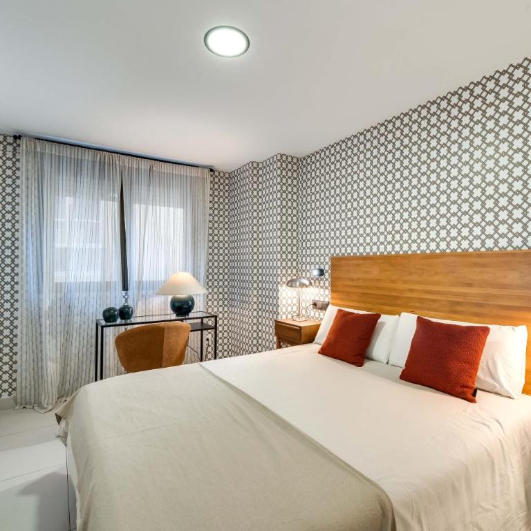 Luxury Apartment Alcazaba by Nagoa Homes - Apartment - 27
