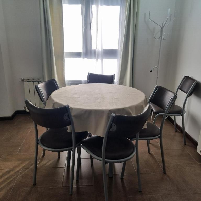 Departamento centrico Mascardi - Apartamento de 2 dormitorios - 9