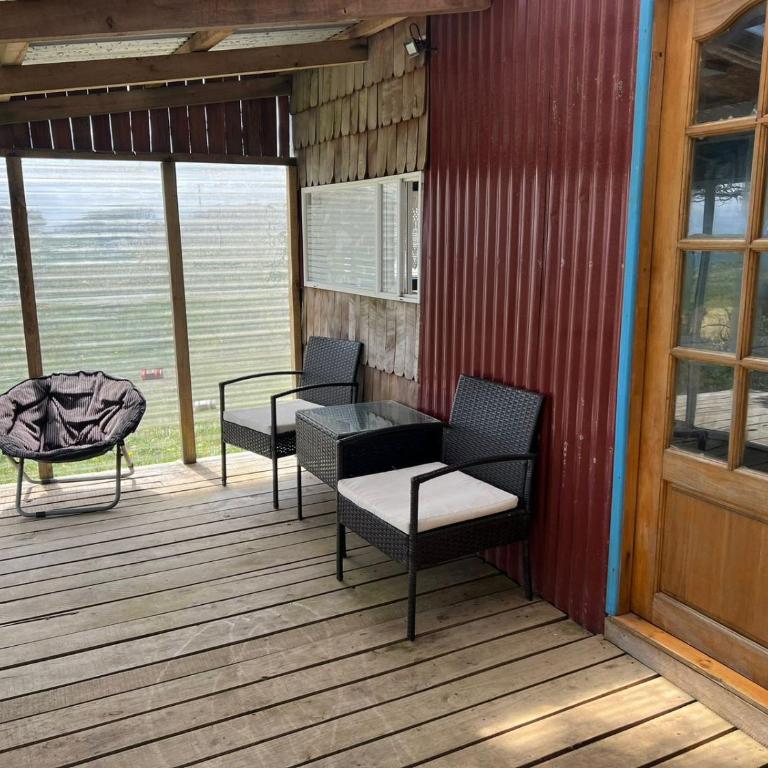 Turismo Los Carbooneros de Pugueñun - Suite con vistas al mar - Cama extragrande - 10