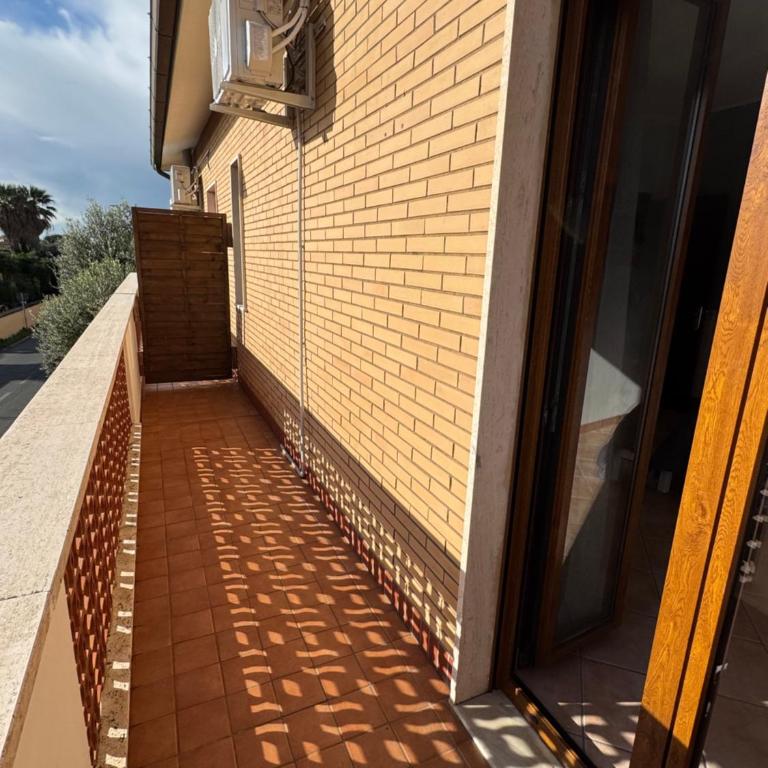 Guest House La Casaccia - Triple Room with Private External Bathroom - 4