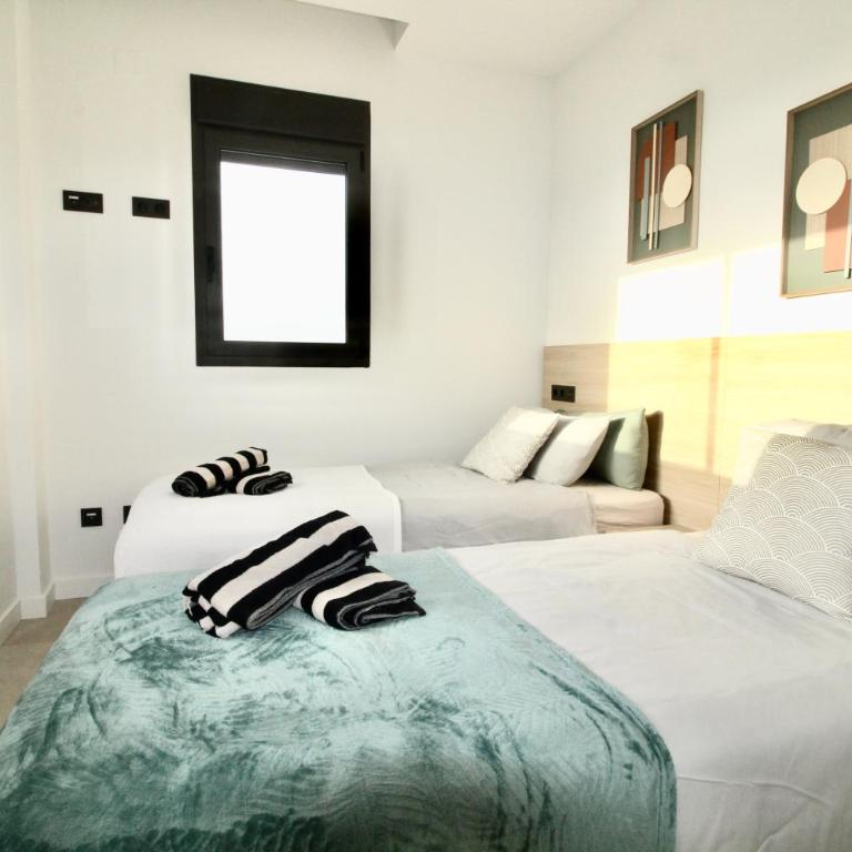 Two Bedroom Modern Apartment In Mirador Santa Rosalia - Apartamento - 10
