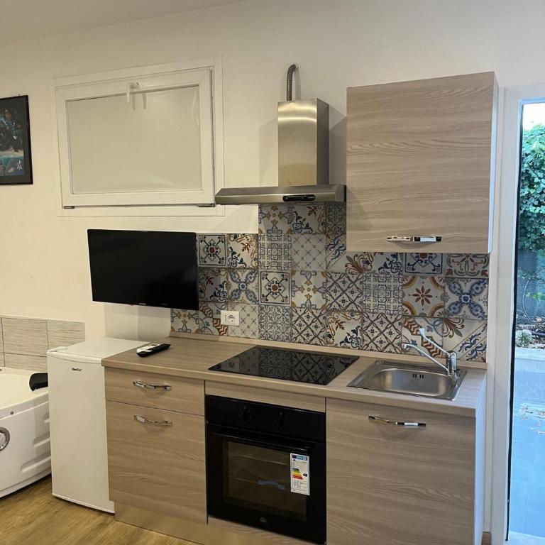 EKOTEL - Suite King con Vasca Idromassaggio - 6