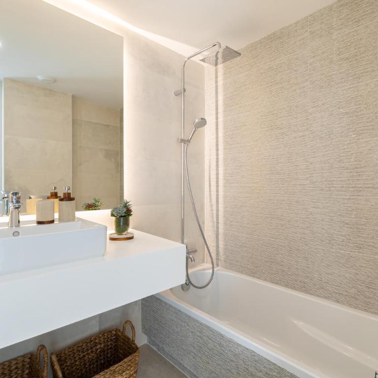 Luxury House Chaparral Golf E64 by AORA STAY - Casa de 3 dormitorios - 22